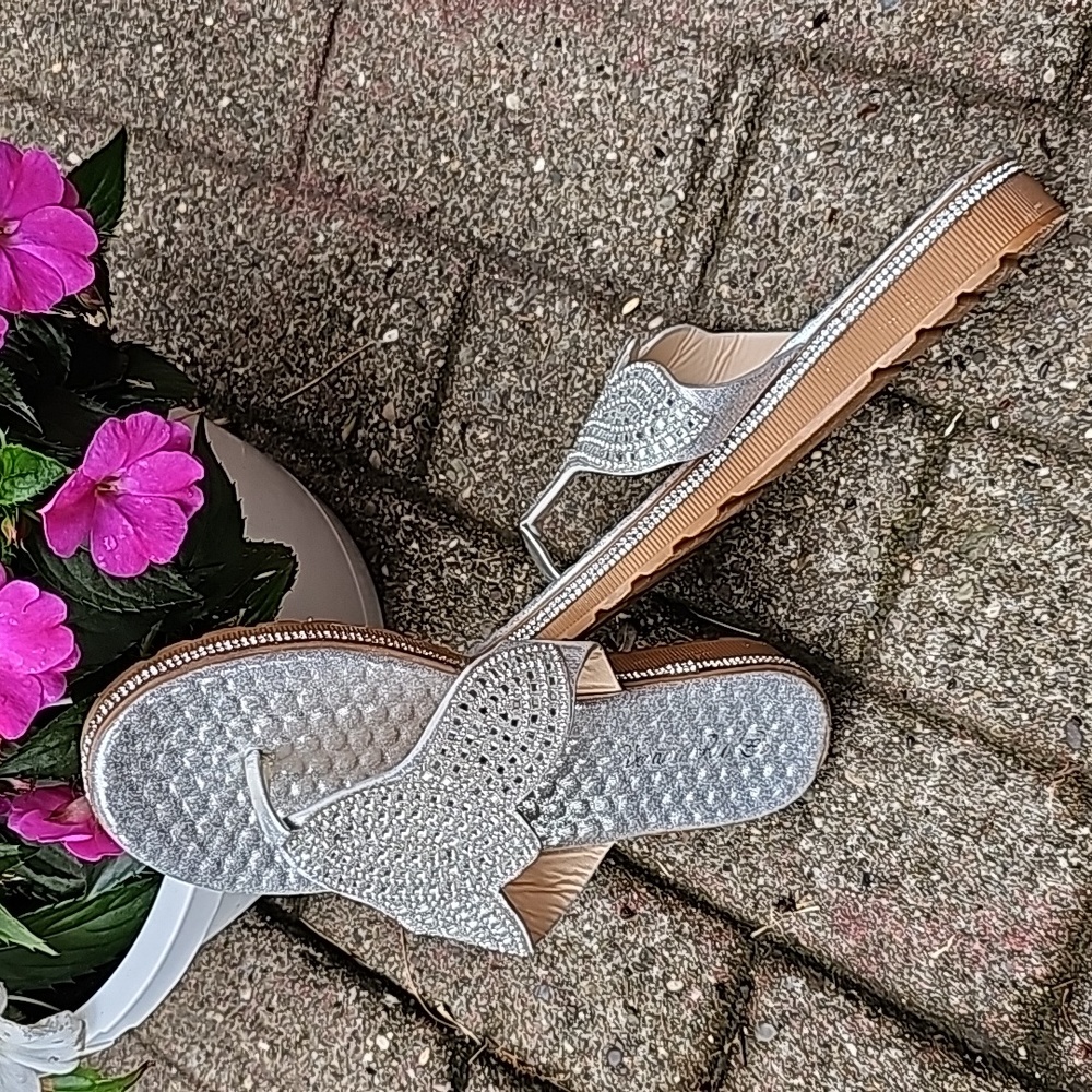 Verano Rio Flipflop Sandals Silver Sparkly Rhinestones Women's Size 8 - Picture 9 of 10